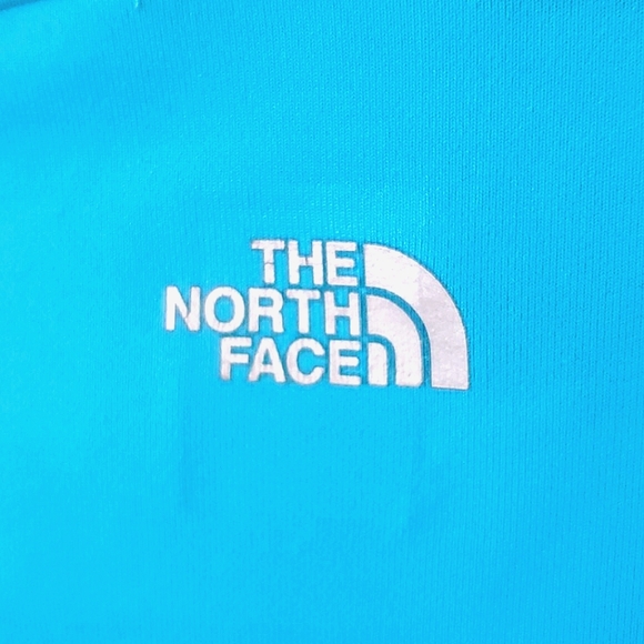 The North Face Vapor Wick Athletic Top - Picture 12 of 13